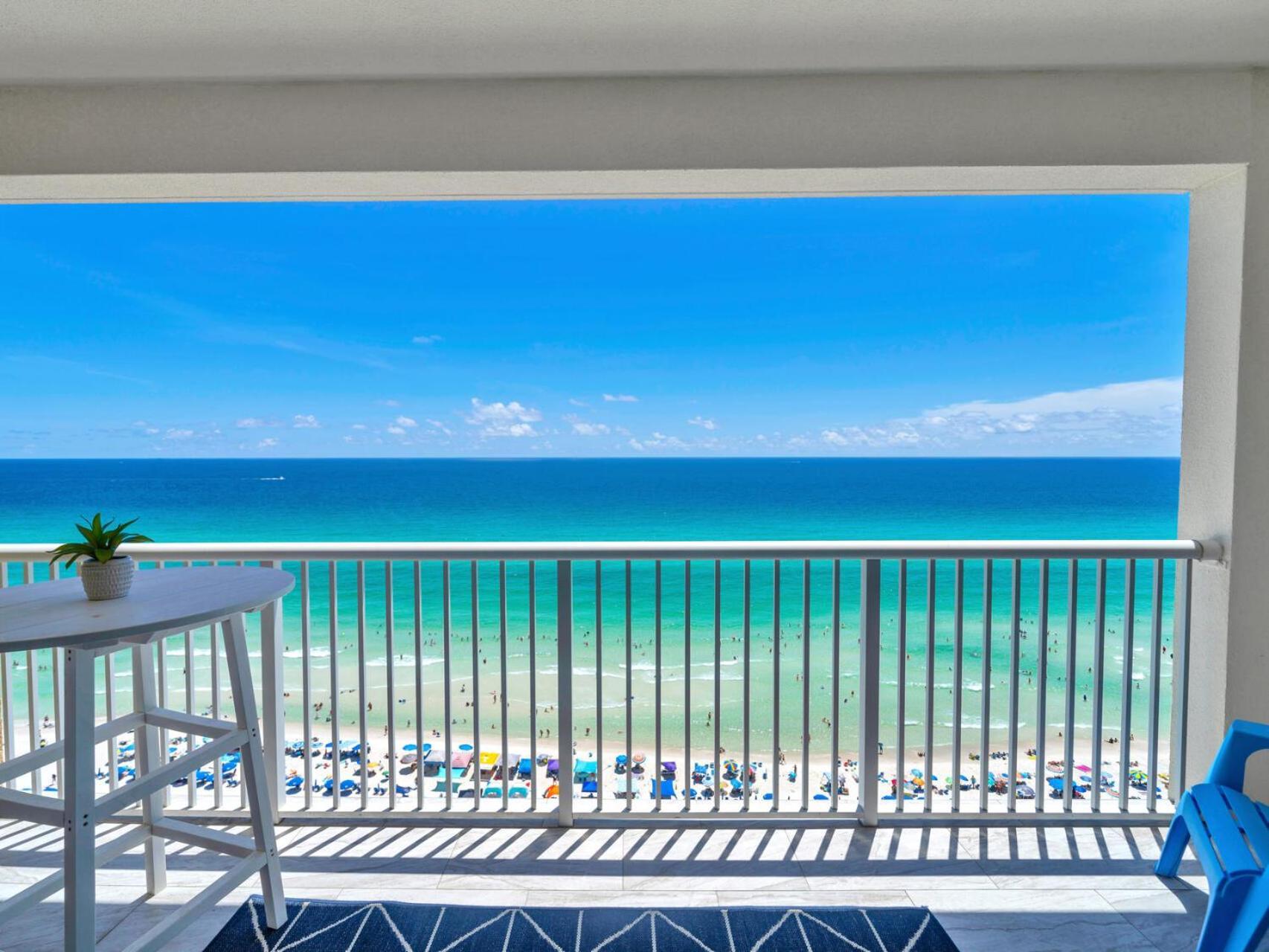 Beachfront-majestic 1513 * Panama City Beach